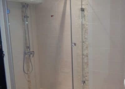 Cabines de douche dans l'Hérault