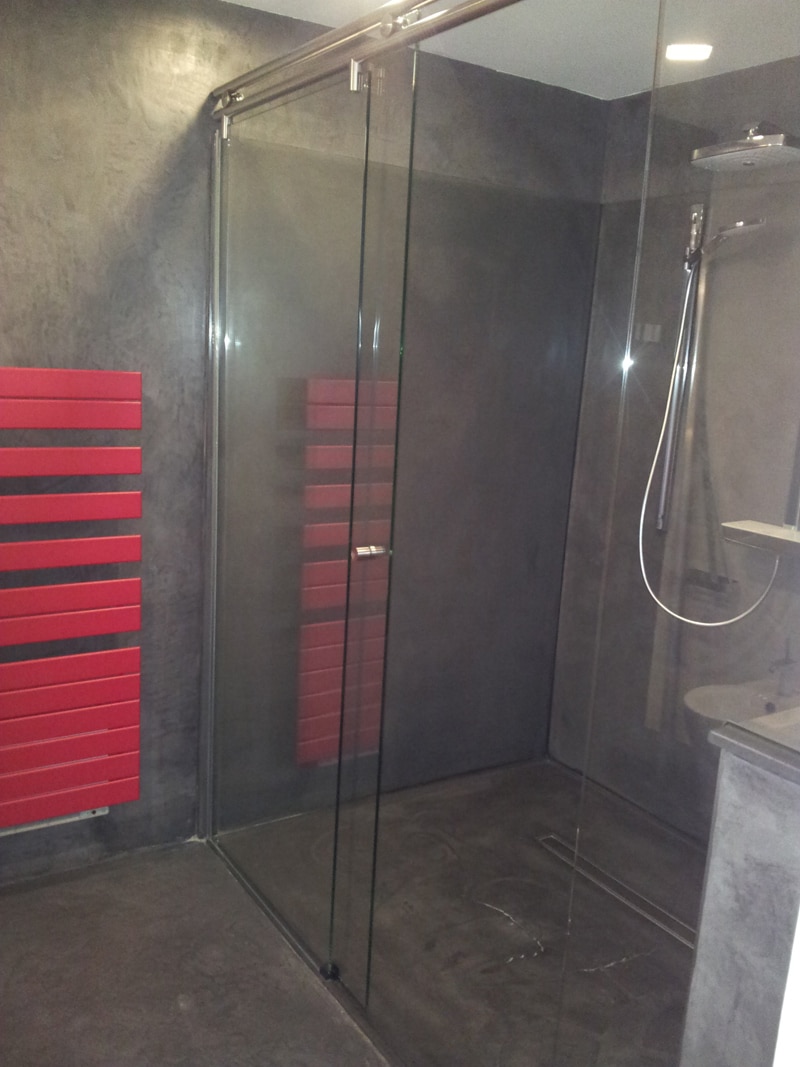 Cabines de douche dans l'Hérault