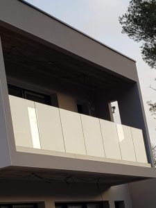 garde corps en verre sur mesure pour balcon